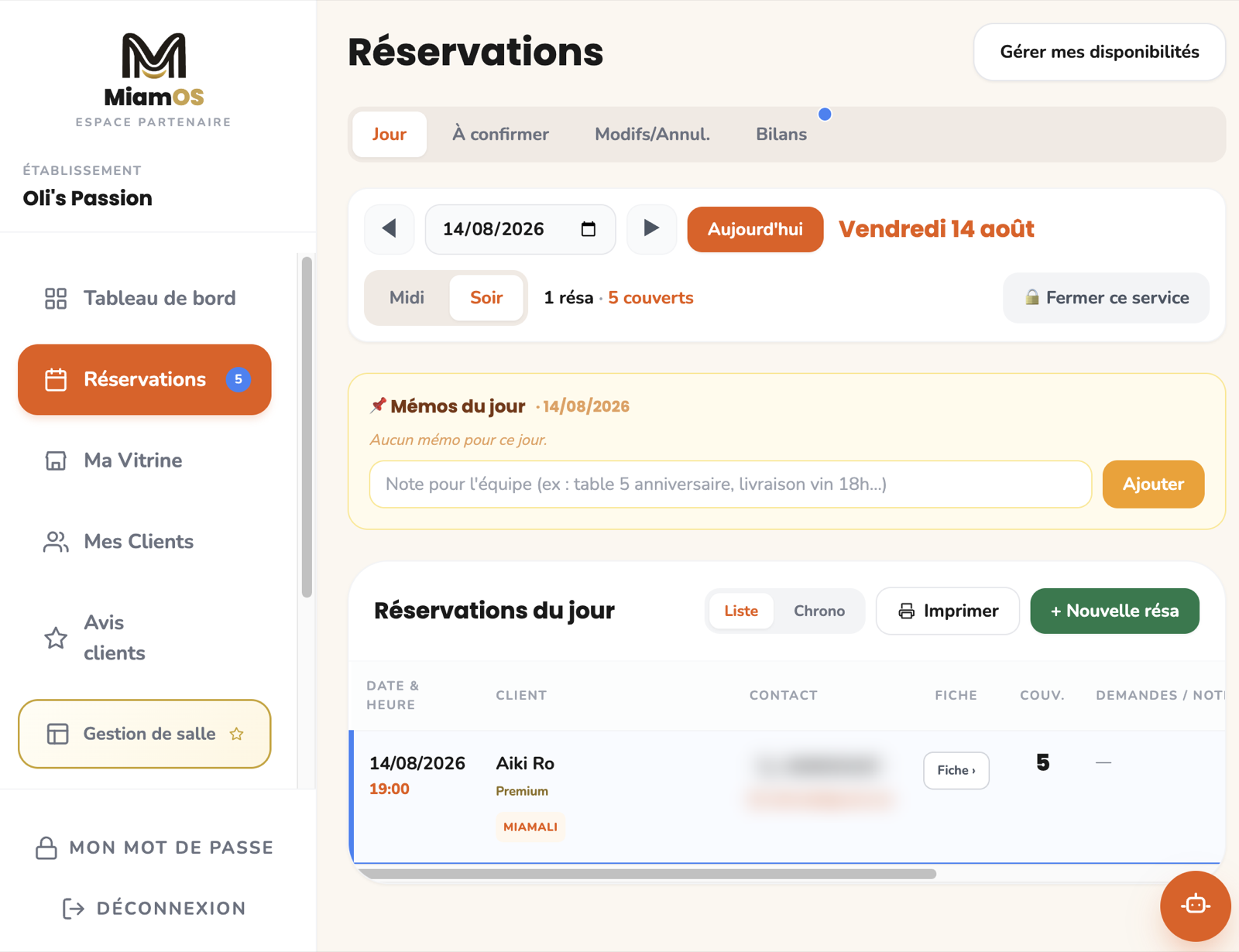 L'écran Réservations de MiamOS : le service du soir, les couverts, et la liste des réservations du jour